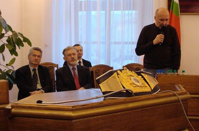 Zdjęcia z wagi pięściarzy przed Galą Boksu Zawodowego