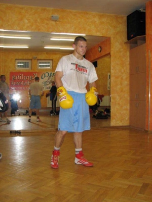 Trening pięściarzy zawodowych w klubie Paco