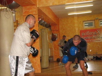 Trening pięściarzy zawodowych w klubie Paco