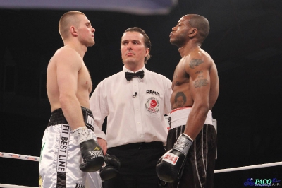 Łukasz Maciec vs Anthony Ukeh WOJAK BOXING NIGHT ZABRZE 2012