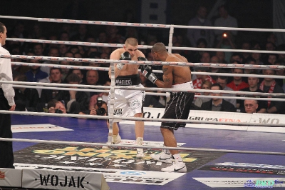 XXIX Turniej im. Feliksa Stamma Josh Taylor vs Burgamin Ayidi