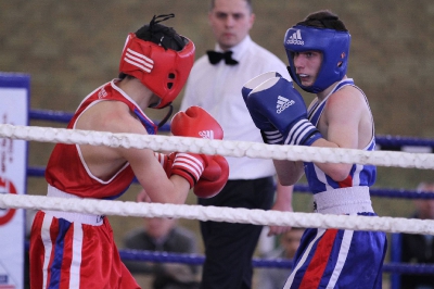 MOL w boksie - Puławy 2012 Karol Judin (KS Paco ) vs Bartosz Czernikarz