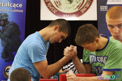 Armwrestling w XIV LO: Mężczyźni prawa ręka +70kg