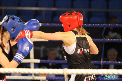 XIII MP Seniorek w Boksie Mikołajska Anna BSB Astoria Bydgoszcz vs Sibiga Klaudia Ring Sikorski ST.Wola I AB