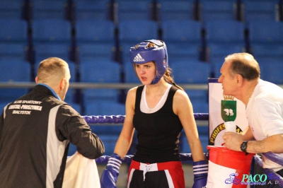 XIII MP Seniorek w Boksie Mikołajska Anna BSB Astoria Bydgoszcz vs Sibiga Klaudia Ring Sikorski ST.Wola I AB