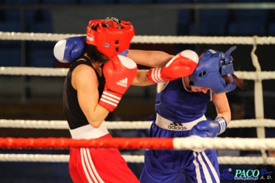 XIII MP Seniorek w Boksie Drabik Sandra Kick Boxing Kielce vs Cieslik Katarzyna DKB Dabrowa Górnicza 3:0