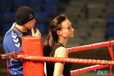 XIII MP Seniorek w Boksie Drabik Sandra Kick Boxing Kielce vs Cieslik Katarzyna DKB Dabrowa Górnicza 3:0