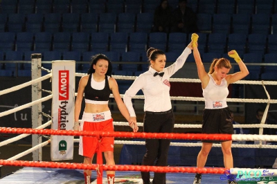 XIII MP Seniorek w Boksie Andrzejewska Anna Gwardia Łódź vs Bogoń Paulina PTB Tiger Tarnów 1:2