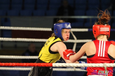 XIII MP Seniorek w Boksie Woroniecka Beata Hetman Białystok - Czech Kinga Stow.Polonia Świdnica 3:0