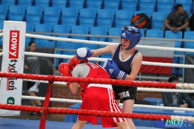 XIII MP Seniorek w Boksie ćwierćfinał kat. 48 kg: Agnieszka Słomska (Broń Radom) - Małgorzata Choma (Mechanik Włodawa)