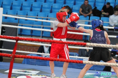 XIII MP Seniorek w Boksie ćwierćfinał kat. 48 kg: Agnieszka Słomska (Broń Radom) - Małgorzata Choma (Mechanik Włodawa)