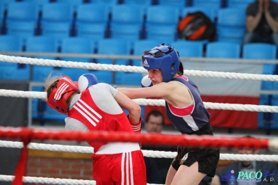 XIII MP Seniorek w Boksie ćwierćfinał kat. 48 kg: Agnieszka Słomska (Broń Radom) - Małgorzata Choma (Mechanik Włodawa)