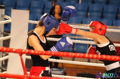  Półfinały 13. Mistrzostw Polski Kobiet w Boksie kategoria 51 kg: Żaneta Cieśla (UKS Kontra Elbląg) - Klaudia Sibiga (Ring Stalowa Wola) RSC 4