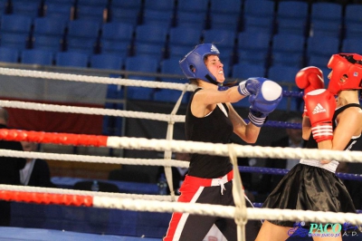  Półfinały 13. Mistrzostw Polski Kobiet w Boksie kategoria 51 kg: Żaneta Cieśla (UKS Kontra Elbląg) - Klaudia Sibiga (Ring Stalowa Wola) RSC 4