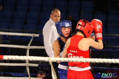 Półfinały 13. Mistrzostw Polski Kobiet w Boksie kategoria 57 kg: Jadwiga Stańczak (GUKS Carbo Gliwice) - Sylwia Pel (GUKS Carbo Gliwice) 3:0