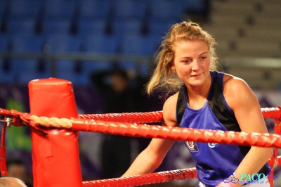 Półfinały 13. Mistrzostw Polski Kobiet w Boksie kategoria 57 kg: Jadwiga Stańczak (GUKS Carbo Gliwice) - Sylwia Pel (GUKS Carbo Gliwice) 3:0