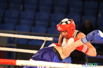 Półfinały 13. Mistrzostw Polski Kobiet w Boksie kategoria 75 kg: Katarzyna Cichosz (Hetman Białystok) - Justyna Sroczyńska (Energetyka Lubin) 2:1