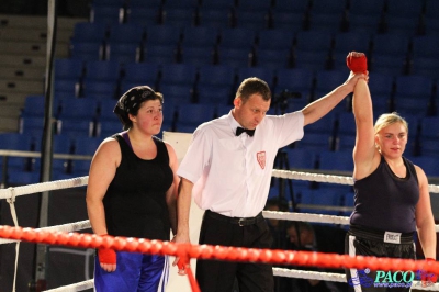 Półfinały 13. Mistrzostw Polski Kobiet w Boksie kategoria +81 kg: Marlena Gawrońska (Stella Gniezno) - Natalia Stasiewicz (Boxing Sokółka) RSC 2