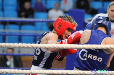 Finał 13. MP seniorek kat 54 kg: Karolina Michalczuk - Martyna Letkiewicz