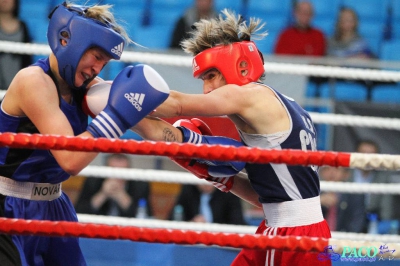 Finał 13. MP seniorek kat 54 kg: Karolina Michalczuk - Martyna Letkiewicz