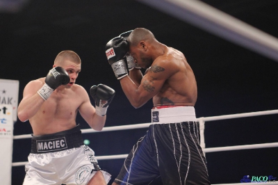 Łukasz Maciec vs Anthony Ukeh WOJAK BOXING NIGHT ZABRZE 2012