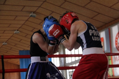 12 Mistrzostwa Polski Seniorek w Boksie Karolina Michalczuk vs Sandra Drabik