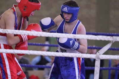 MOL w boksie - Puławy 2012 Karol Judin (KS Paco ) vs Bartosz Czernikarz