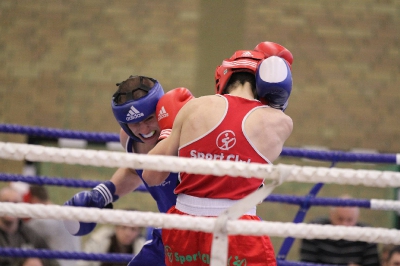 Mistrzostwa Okęgu Lubelskiego w Boksie 2012 : Kamil Latusek vs Cyprian Perepeczo