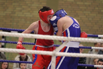 Mistrzostwa Okęgu Lubelskiego w Boksie 2012 : Kamil Latusek vs Cyprian Perepeczo