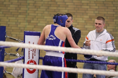 Mistrzostwa Okęgu Lubelskiego w Boksie 2012 : Kamil Latusek vs Cyprian Perepeczo