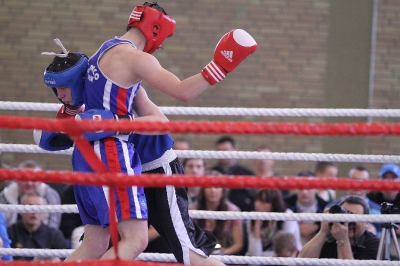 Mistrzostwa Okęgu Lubelskiego w Boksie - Puławy 2012 : Tomasz Kąkol - Karol Rogalski