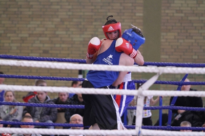 Mistrzostwa Okęgu Lubelskiego w Boksie - Puławy 2012 : Tomasz Kąkol - Karol Rogalski