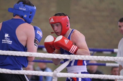 Mistrzostwa Okęgu Lubelskiego w Boksie - Puławy 2012 : Tomasz Kąkol - Karol Rogalski