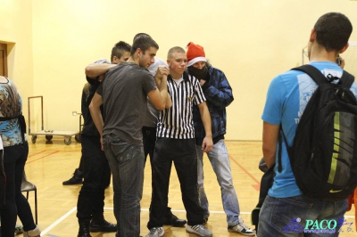 Armwrestling w XIV LO: Kategoria open mężczyzn lewa ręka