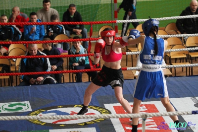 MOL Chełm 2013 :  Małgorzata Choma (Mechanik Włodawa) - Alina Szyszko (Boks Lublin)