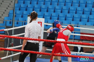 XIII MP Seniorek w Boksie ćwierćfinał kat. 48 kg: Agnieszka Słomska (Broń Radom) - Małgorzata Choma (Mechanik Włodawa)