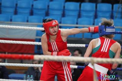 13. Mistrzostwa Polski Kobiet w Boksie - półfinał kat. 48 kg: Patrycja Bednarek (PKB Polkowice) - Agnieszka Słomska (Broń Radom)