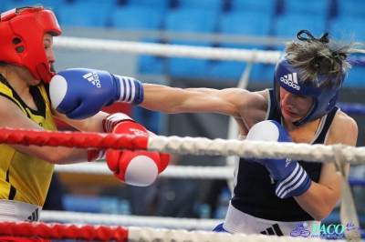 13. Mistrzostwa Polski Kobiet w Boksie - półfinał kat. 54 kg: Karolina Michalczuk - Paulina Zdanowicz