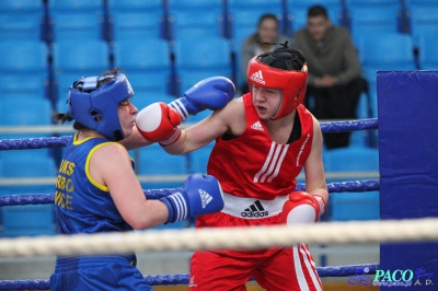 13. Mistrzostwa Polski Kobiet w Boksie - półfinał kat. 69 kg: Natalia Holińska (Skorpion Szczecin) - Ewa Gawenda (Carbo Gliwice) 3:0