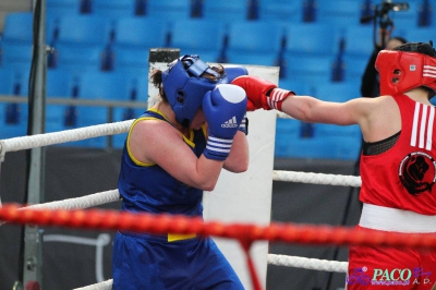 13. Mistrzostwa Polski Kobiet w Boksie - półfinał kat. 69 kg: Natalia Holińska (Skorpion Szczecin) - Ewa Gawenda (Carbo Gliwice) 3:0