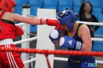 13. Mistrzostwa Polski Kobiet w Boksie - półfinał kat. 69 kg: Natalia Holińska (Skorpion Szczecin) - Ewa Gawenda (Carbo Gliwice) 3:0