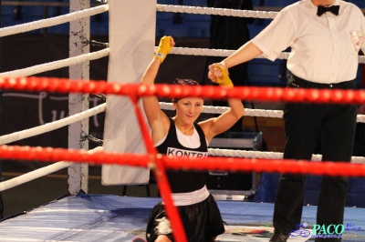  Półfinały 13. Mistrzostw Polski Kobiet w Boksie kategoria 51 kg: Żaneta Cieśla (UKS Kontra Elbląg) - Klaudia Sibiga (Ring Stalowa Wola) RSC 4