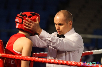 Półfinały 13. Mistrzostw Polski Kobiet w Boksie kategoria 57 kg: Jadwiga Stańczak (GUKS Carbo Gliwice) - Sylwia Pel (GUKS Carbo Gliwice) 3:0