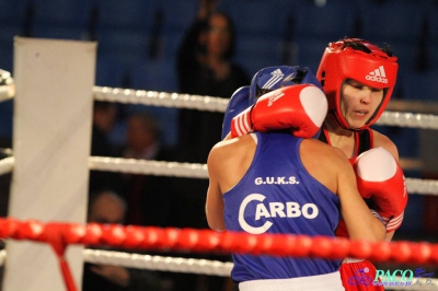 Półfinały 13. Mistrzostw Polski Kobiet w Boksie kategoria 57 kg: Jadwiga Stańczak (GUKS Carbo Gliwice) - Sylwia Pel (GUKS Carbo Gliwice) 3:0