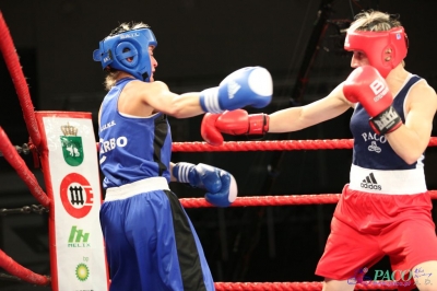 IV GALA SPORTÓW WALKI: Karolina MICHALCZUK (Paco Lublin) - Jadwiga STAŃCZAK (Carbo Gliwice) - Chełm 25.10.14r_18