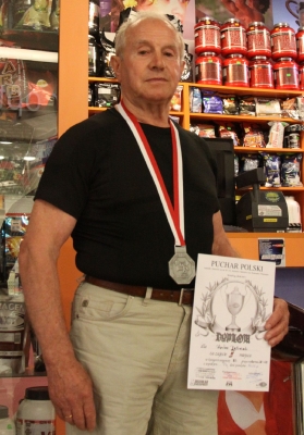 Wiesław Dąbrowski z wizytą w Vitamin Shopie w Galerii Olimp