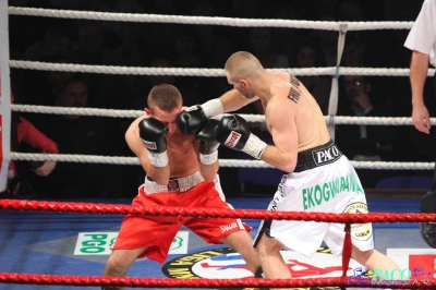 Łukasz Maciec vs Laszlo Fazekas: Walka o pas federacji WBF 