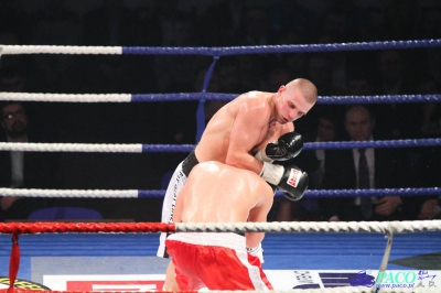 Łukasz Maciec vs Laszlo Fazekas: Walka o pas federacji WBF 