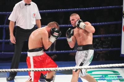 Łukasz Maciec vs Laszlo Fazekas: Walka o pas federacji WBF 