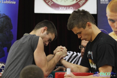 Armwrestling w XIV LO: Mężczyźni prawa ręka +70kg